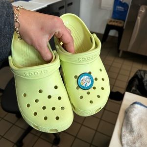 Crocs Yellow W8 M6